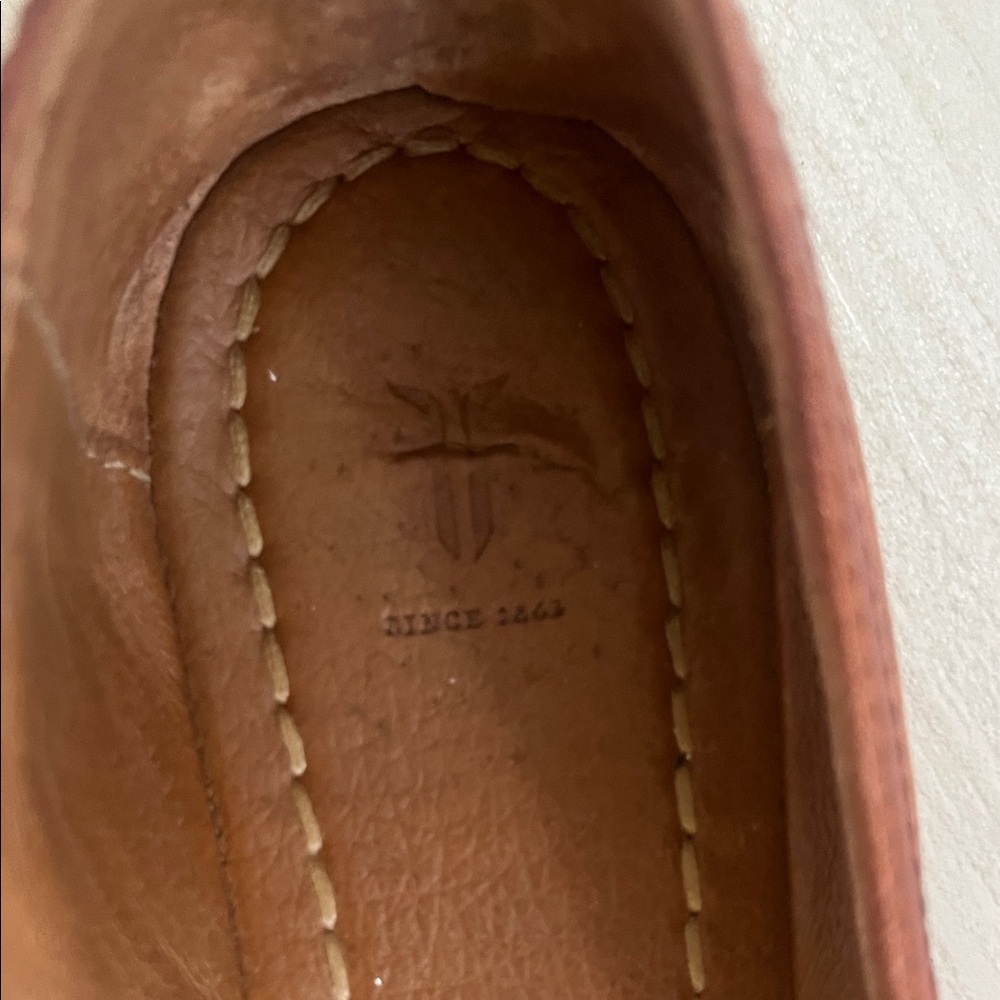 FRYE AND CO. Brown Flats - Picture 3 of 11